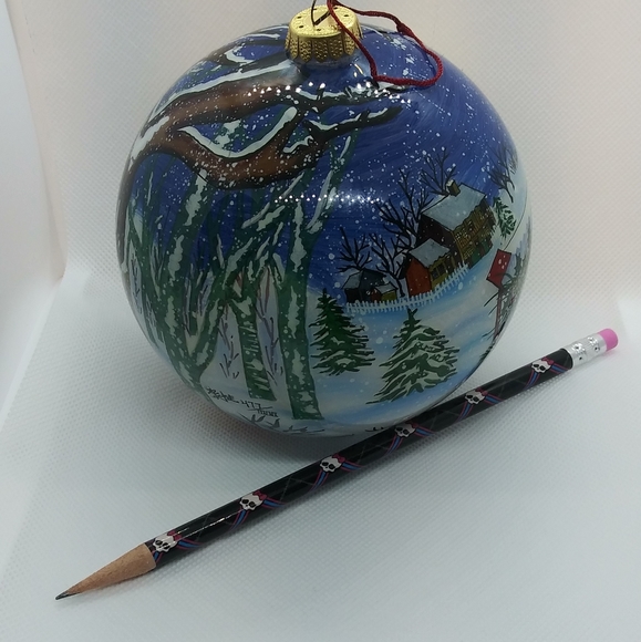 Large glass ornament - Picture 7 of 7